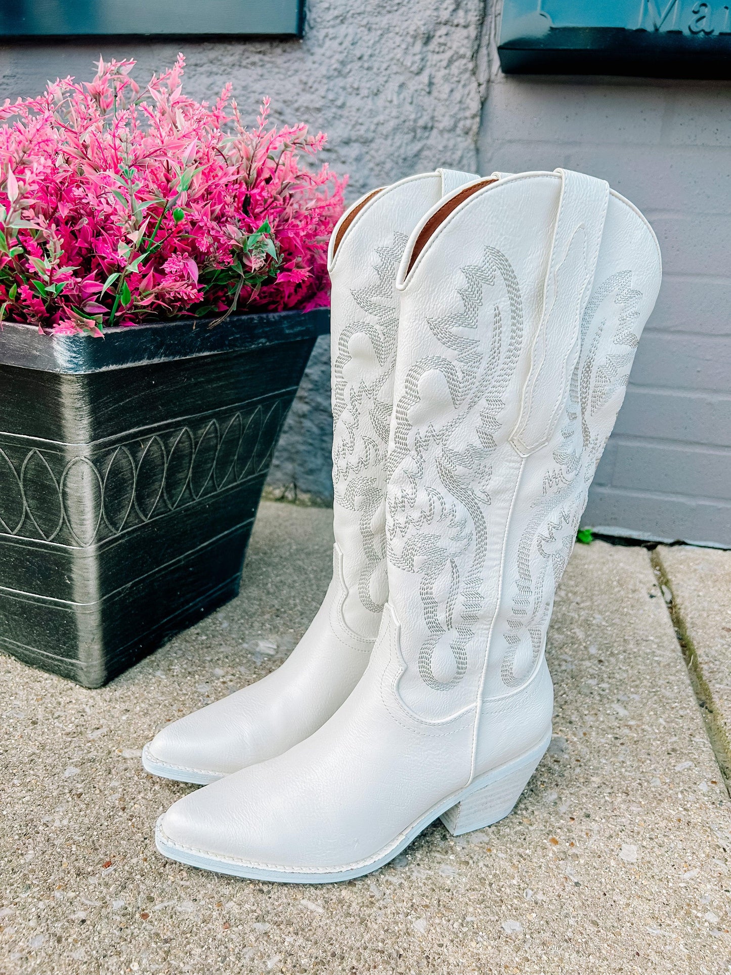 White Embroidered Cowboy Boots - BeLoved Boutique 